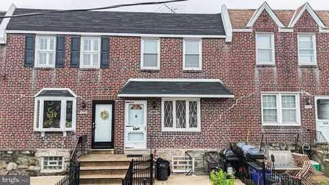 4722 Ashville St, Philadelphia, PA 19136