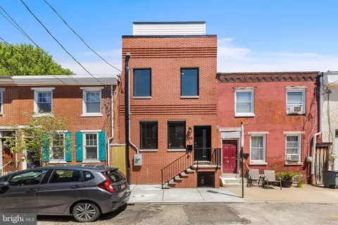 425 Greenwich St, Philadelphia, PA 19147