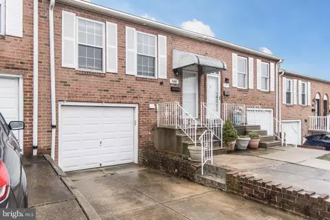 129 Greendale Rd, Philadelphia, PA 19154