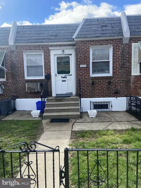 5319 Jackson St, Philadelphia, PA 19124