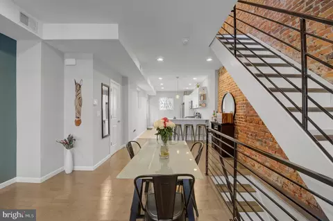 2227 Moore St, Philadelphia, PA 19145