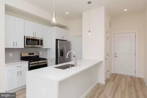 1148 N 2nd St #4G, Philadelphia, PA 19123