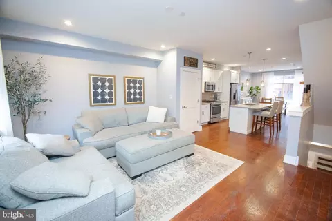 1913 E Hagert St #1, Philadelphia, PA 19125