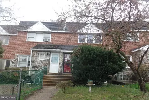 2709 E Country Club Rd, Philadelphia, PA 19131