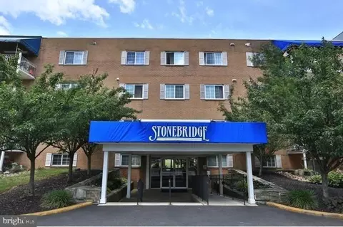 300 Byberry Rd #215, Philadelphia, PA 19116