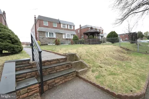 7407 E Roosevelt Blvd, Philadelphia, PA 19152