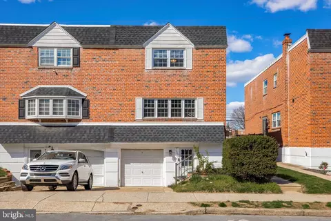 7261 Shalkop St, Philadelphia, PA 19128