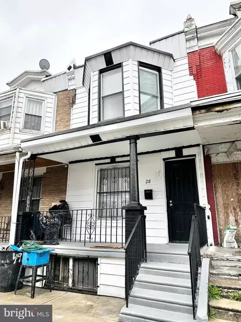 28 N Peach St, Philadelphia, PA 19139