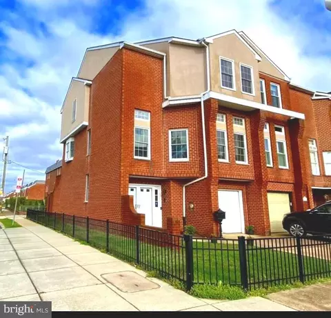 3246 S Smedley St, Philadelphia, PA 19145