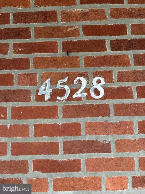 4528 N 12th St, Philadelphia, PA 19140
