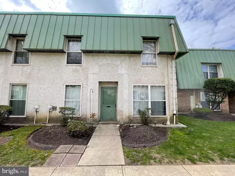 441 Tomlinson Rd #B8, Philadelphia, PA 19116
