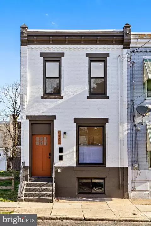 1321 W Somerset St, Philadelphia, PA 19132