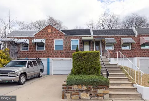 4129 Glenview St, Philadelphia, PA 19135