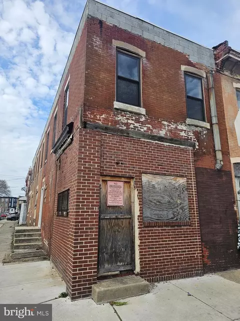 4995 W Thompson St, Philadelphia, PA 19131