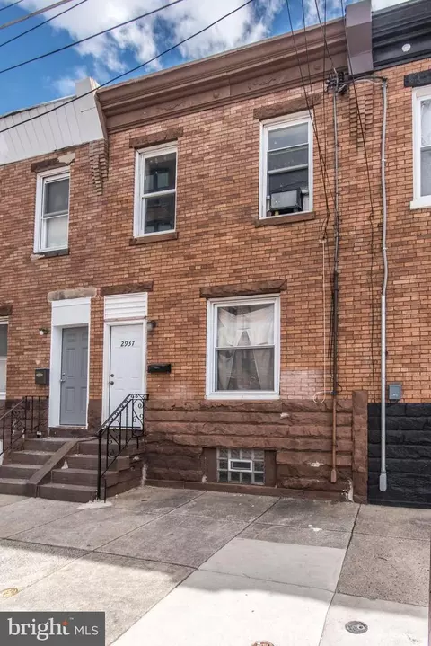 2937 Jasper St, Philadelphia, PA 19134