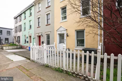 704 Miller St, Philadelphia, PA 19125