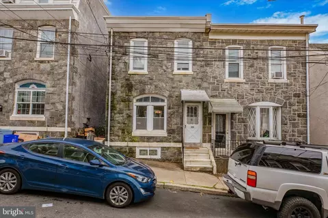 223 Wendover St, Philadelphia, PA 19128