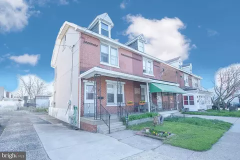 4727 Knorr St, Philadelphia, PA 19135