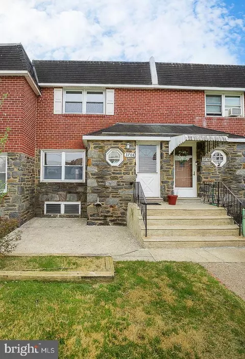 3708 W Country Club Rd, Philadelphia, PA 19131