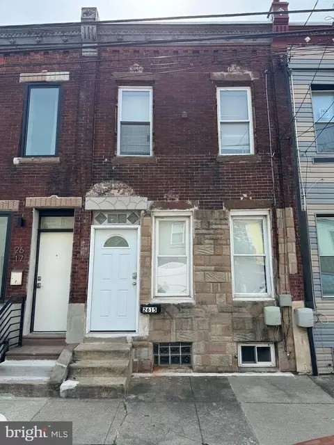 2615 Amber St, Philadelphia, PA 19125