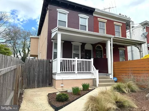 29 W Duval St, Philadelphia, PA 19144