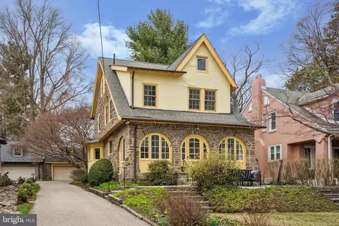525 Arbutus St, Philadelphia, PA 19119