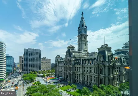 1414 S Penn Sq #9F, Philadelphia, PA 19102
