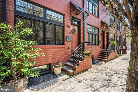 763 S 19th St, Philadelphia, PA 19146