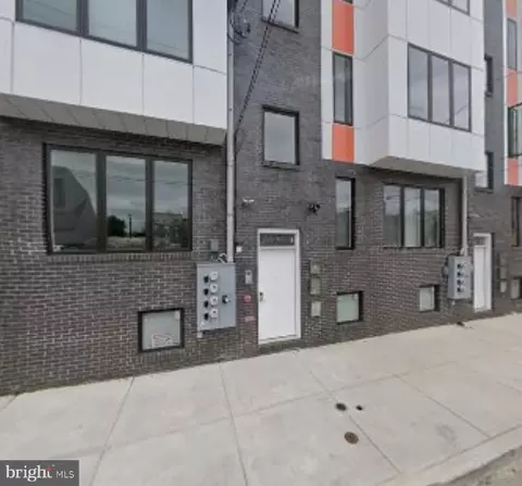 1634 Cambridge St, Philadelphia, PA 19130