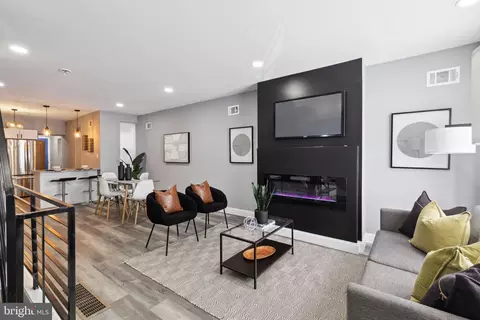 5605 Arch St, Philadelphia, PA 19139
