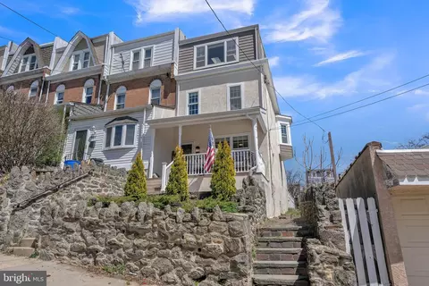 4415 Fleming St, Philadelphia, PA 19128