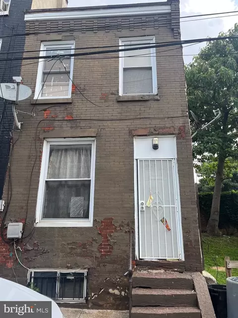 3829 Archer St, Philadelphia, PA 19140