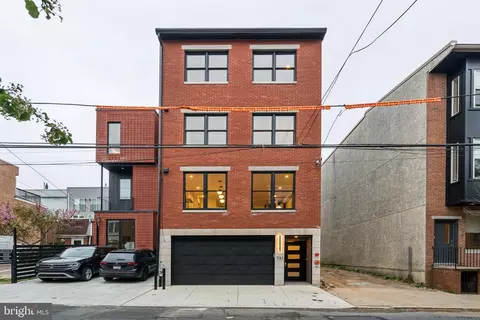 731 N Uber St, Philadelphia, PA 19130