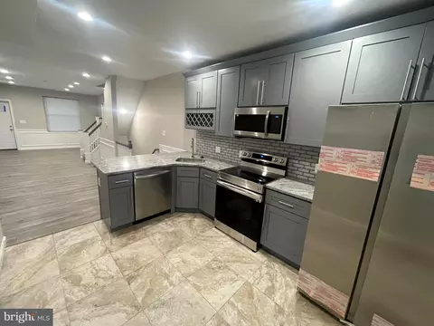 6205 Limekiln Pike, Philadelphia, PA 19141