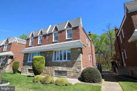 1239 Stanwood St, Philadelphia, PA 19111