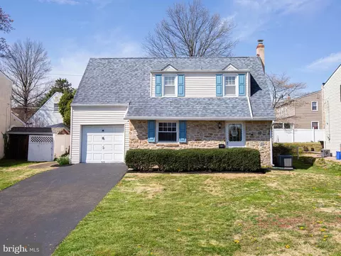 3160 Weston St, Philadelphia, PA 19136