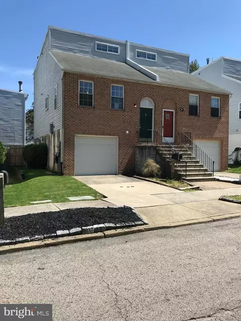 3321 Fuller St, Philadelphia, PA 19136