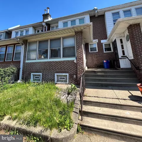 5827 Penn St, Philadelphia, PA 19149