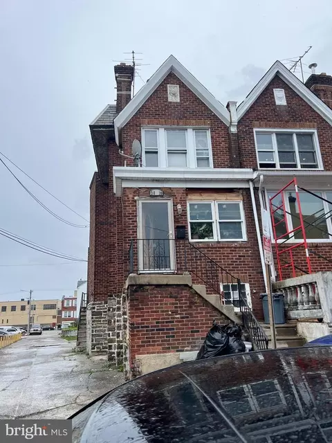 3810 Elsinore St, Philadelphia, PA 19124