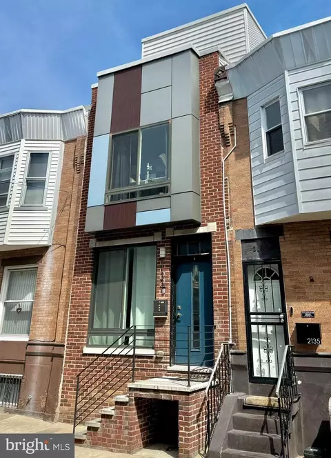 2133 S Opal St, Philadelphia, PA 19145