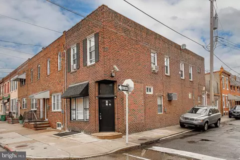 2713 E Clearfield St, Philadelphia, PA 19134