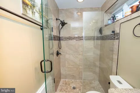 4727 29 Garden St, Philadelphia, PA 19137 40 Photos - Movoto