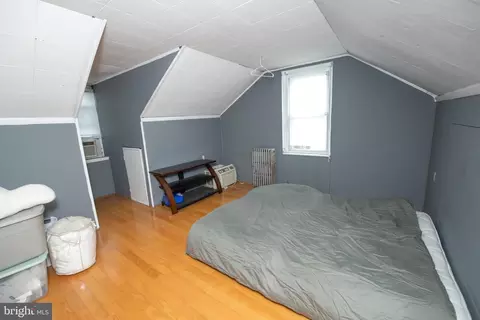4727 29 Garden St, Philadelphia, PA 19137 40 Photos - Movoto