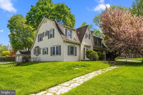 1001 13 Southampton Rd, Philadelphia, PA 19116