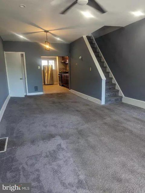 1419 S 47th St, Philadelphia, PA 19143