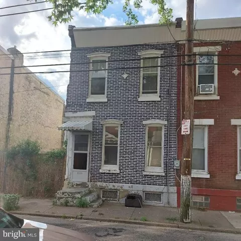 33 E Bringhurst St, Philadelphia, PA 19144