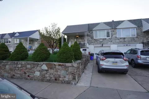 9760 Clark St, Philadelphia, PA 19115