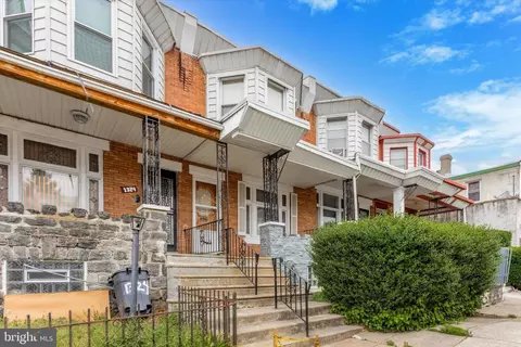 1326 N Robinson St, Philadelphia, PA 19151