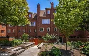 1 Christian St #28L, Philadelphia, PA 19147