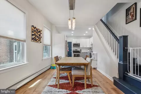 107 Osborn St, Philadelphia, PA 19128